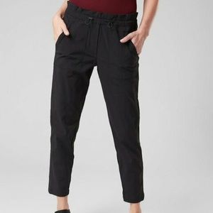 Athleta trekkie paper bag pants in black